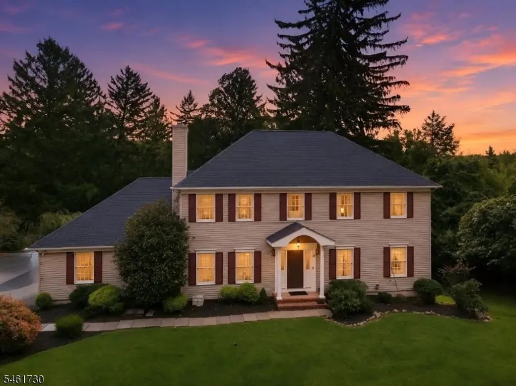 69 Brookside Rd, Randolph Twp.