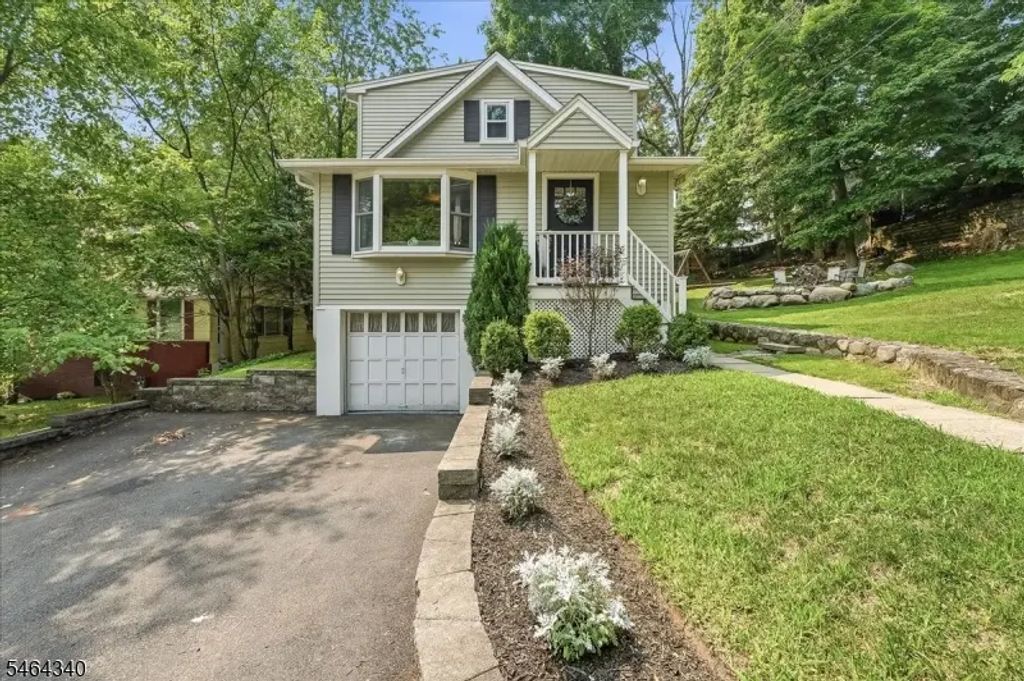 21 Nassau St, North Haledon Boro