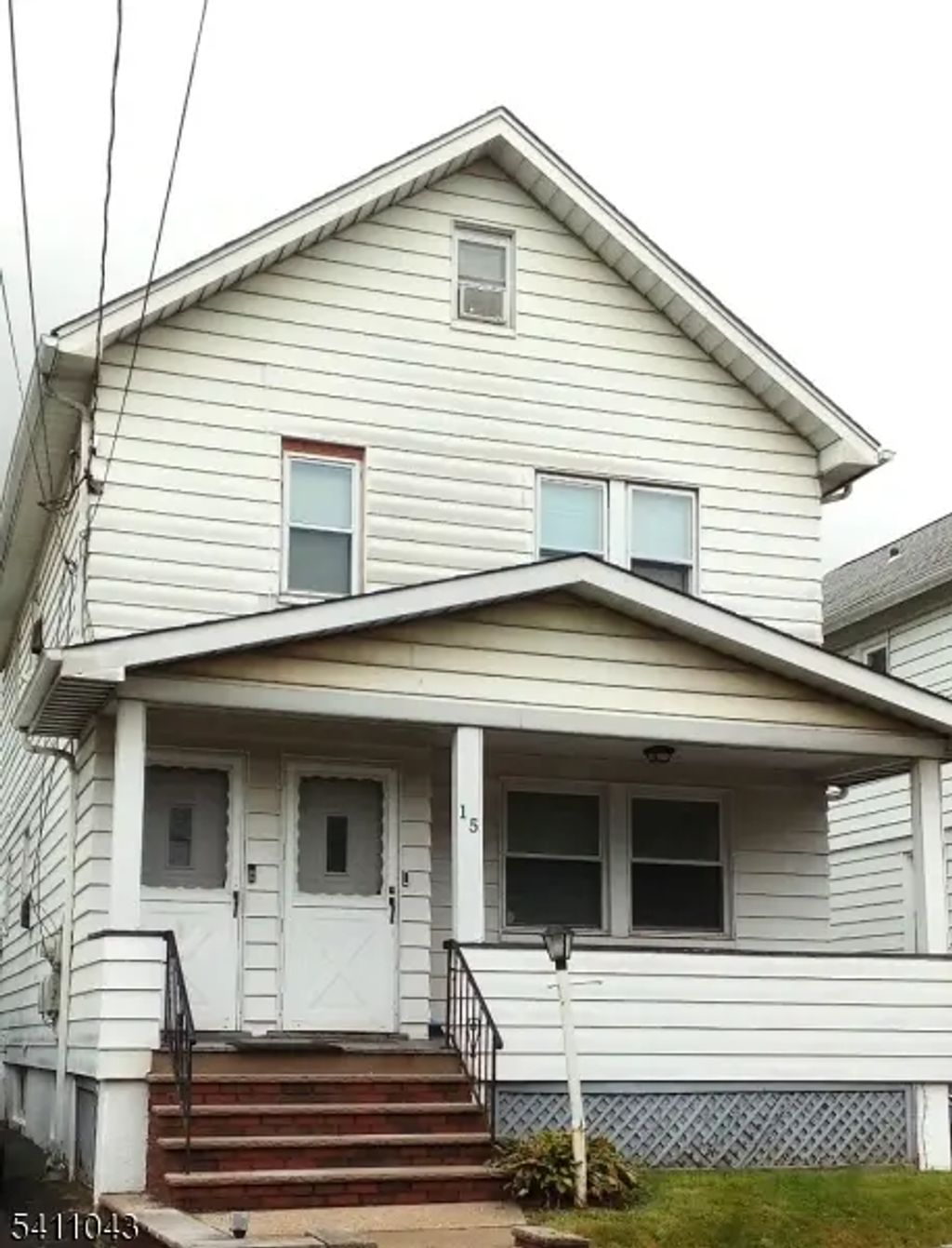 15 Bellevue Ave, Belleville Twp.