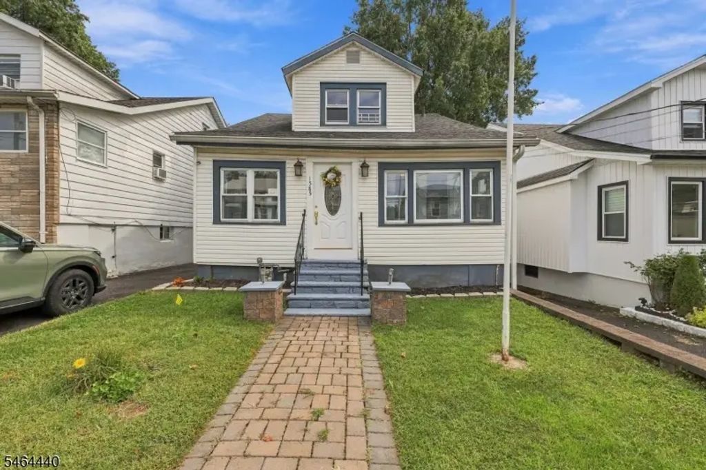 1585 Hillcrest Ter, Union Twp.
