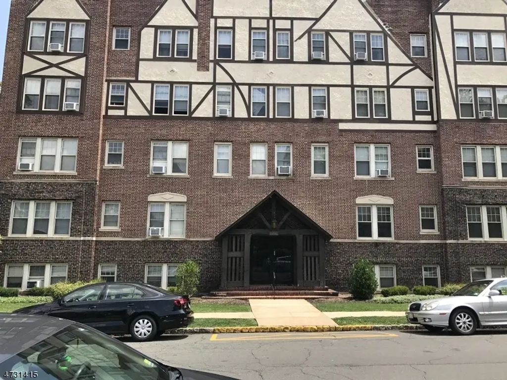 503 Carleton Rd, Westfield Town