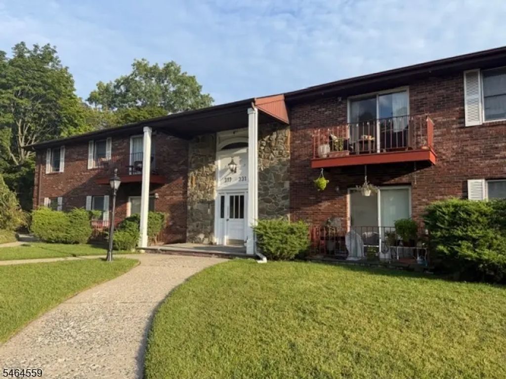 321 Ringwood Ave, Pompton Lakes Boro
