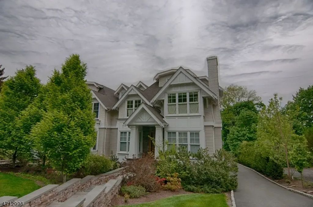 21a N Mountain Ave, Montclair Twp.