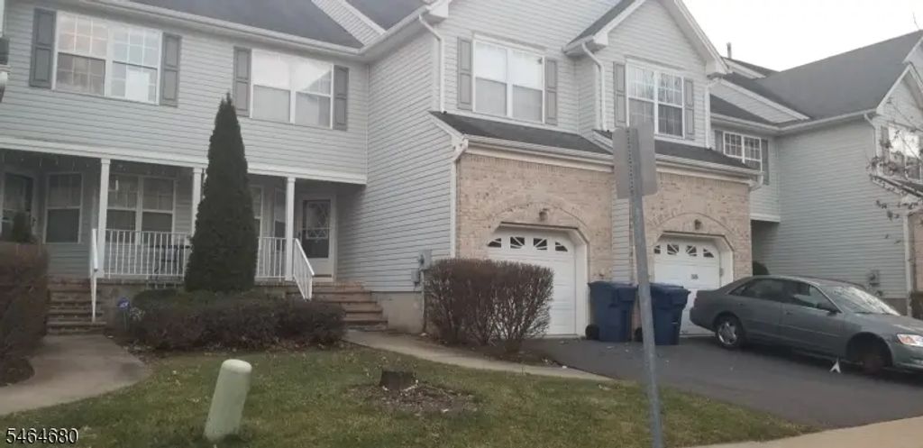 327 Hawthorne Rd, North Brunswick Twp.