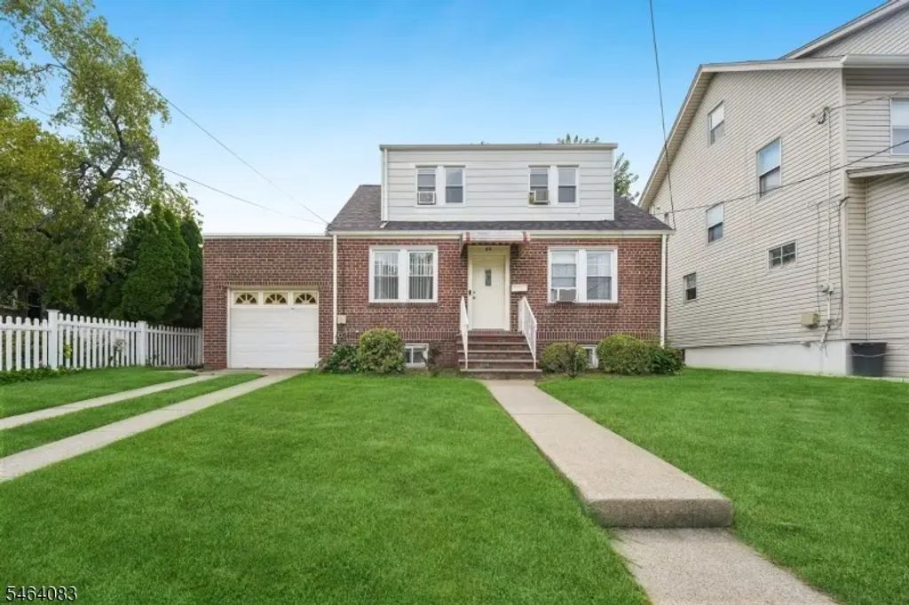 65 E 6th St, Clifton City