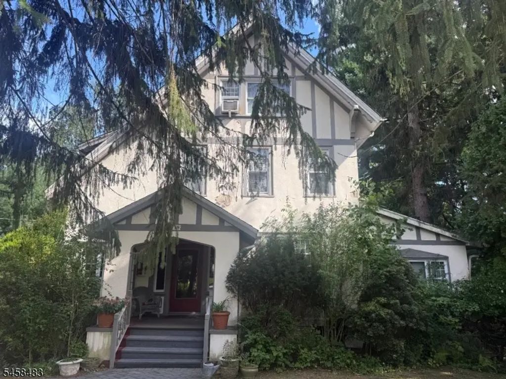 119 Harrison Ave Unit 3, Montclair Twp.