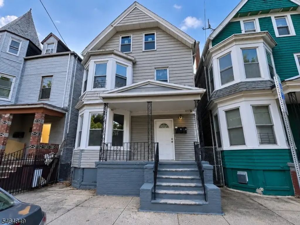 131 S 8th St, Newark City