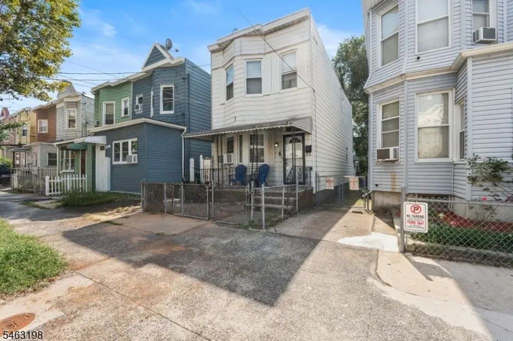 159 Boyd Ave, Jersey City