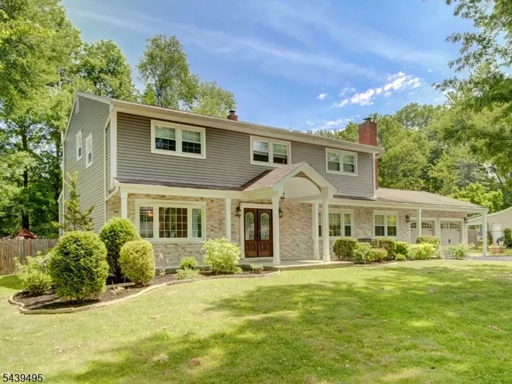 11 Druid Hill Dr, Parsippany-Troy Hills Twp.