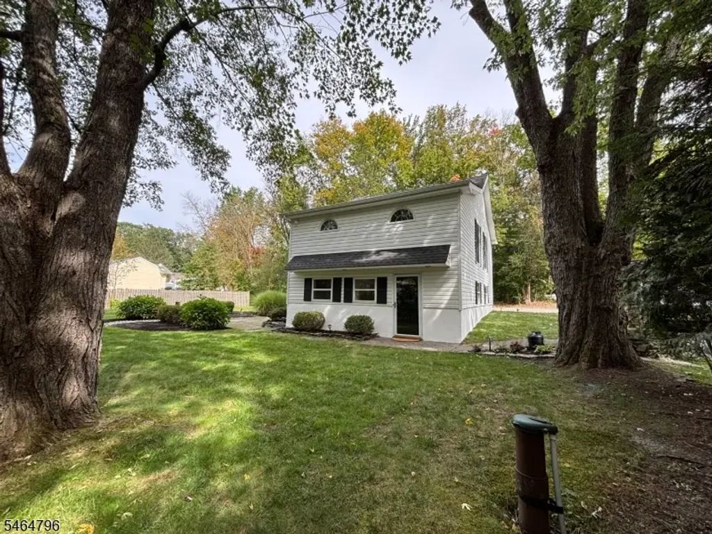 10 Marion St, West Milford Twp.