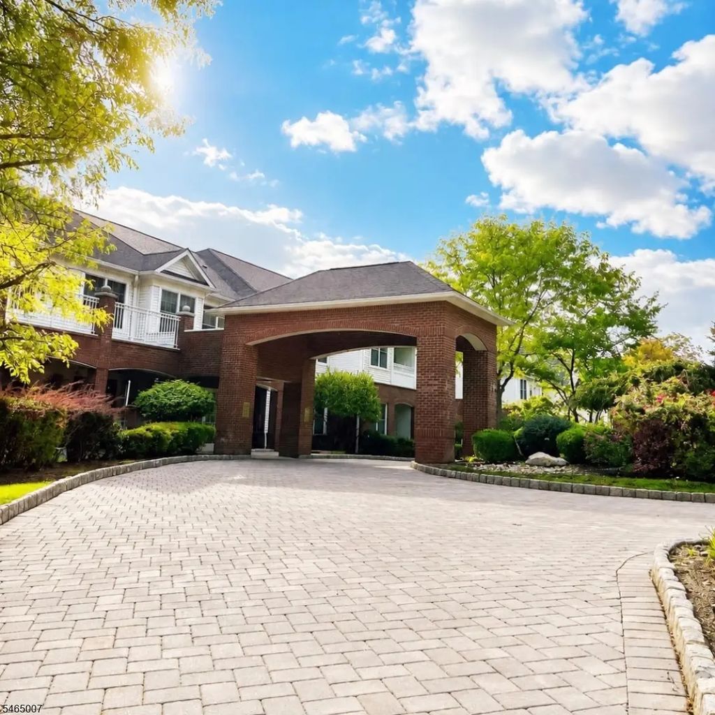 80-107 Ridgewood Rd, Washington Twp.