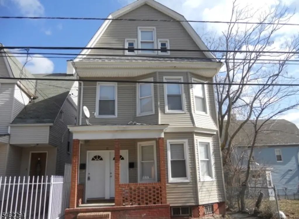148 Milford Ave, Newark City