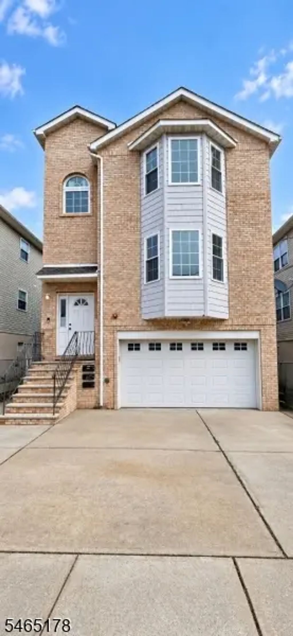 17 Stanton St, Newark City