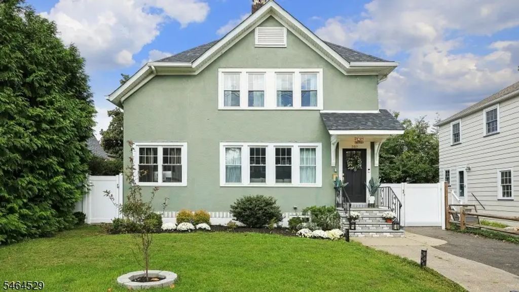 702 Springfield Ave, Cranford Twp.