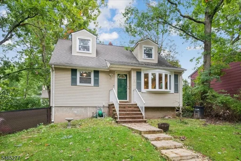 43 River Rd, Byram Twp.