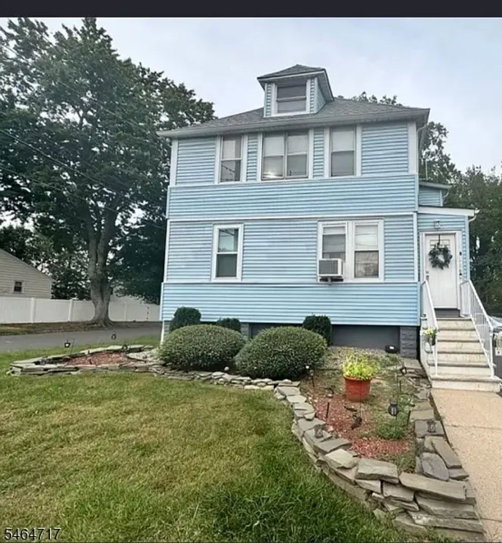 110 Broadway, Clark Twp.