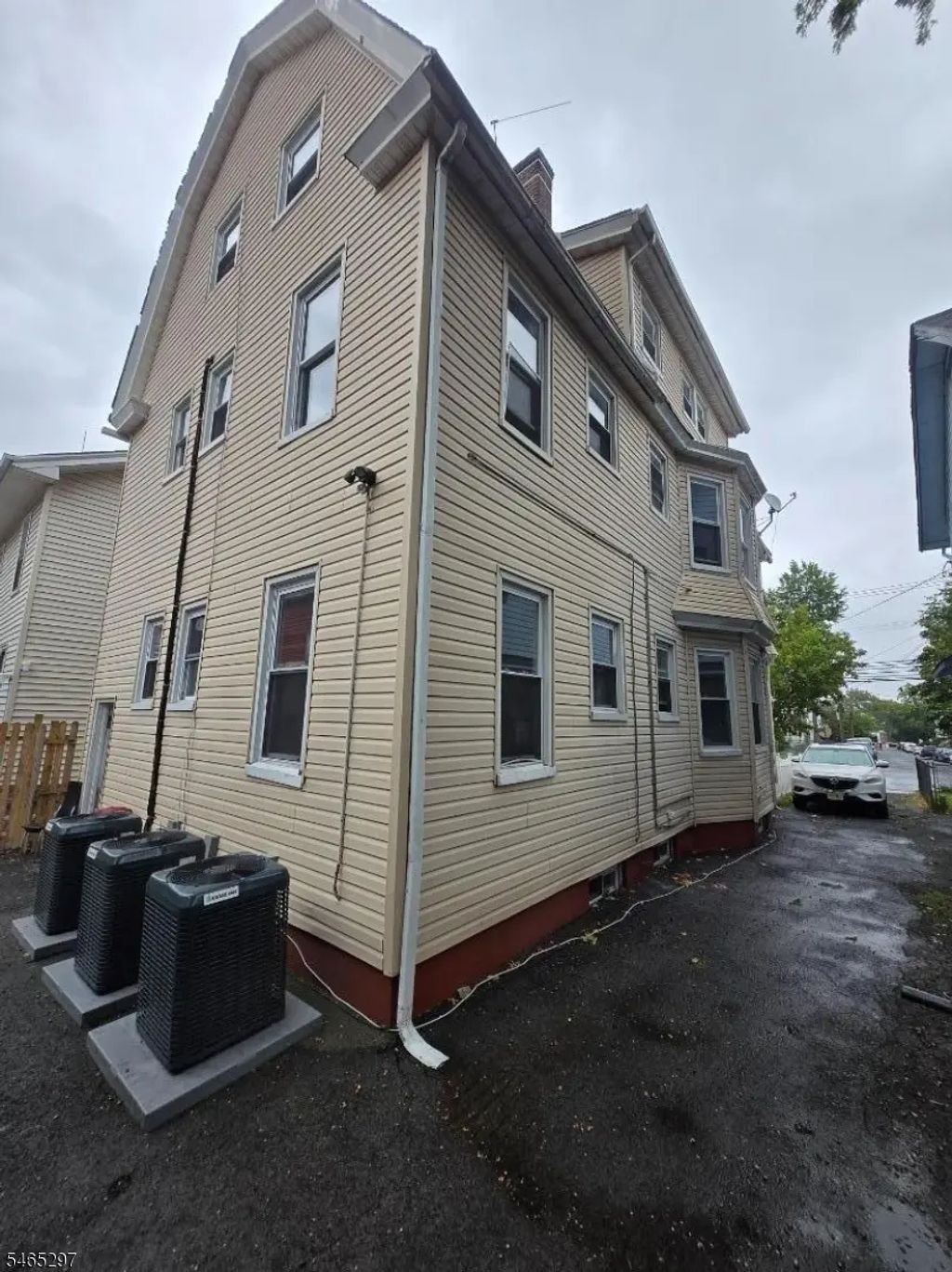 579 Stuyvesant Ave, Irvington Twp.