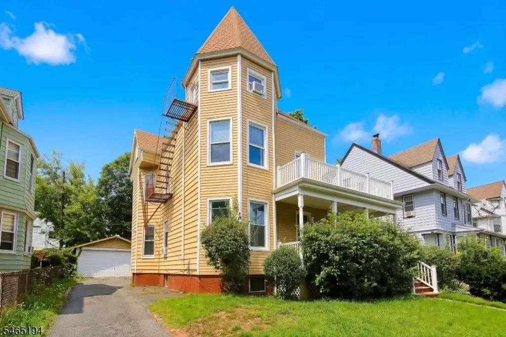 59 Stockton Pl, East Orange City