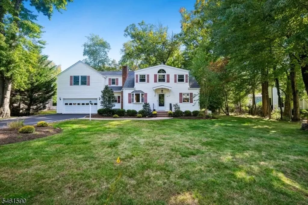 36 Rockwood Rd, Florham Park Boro