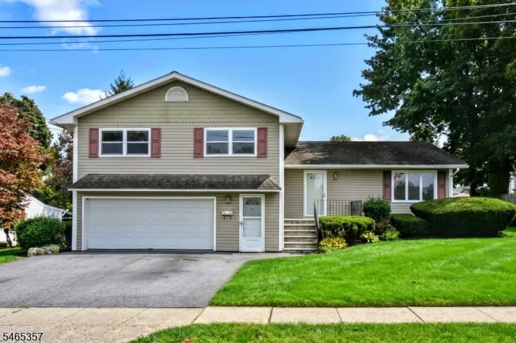 19 Dogwood Dr, Newton Town