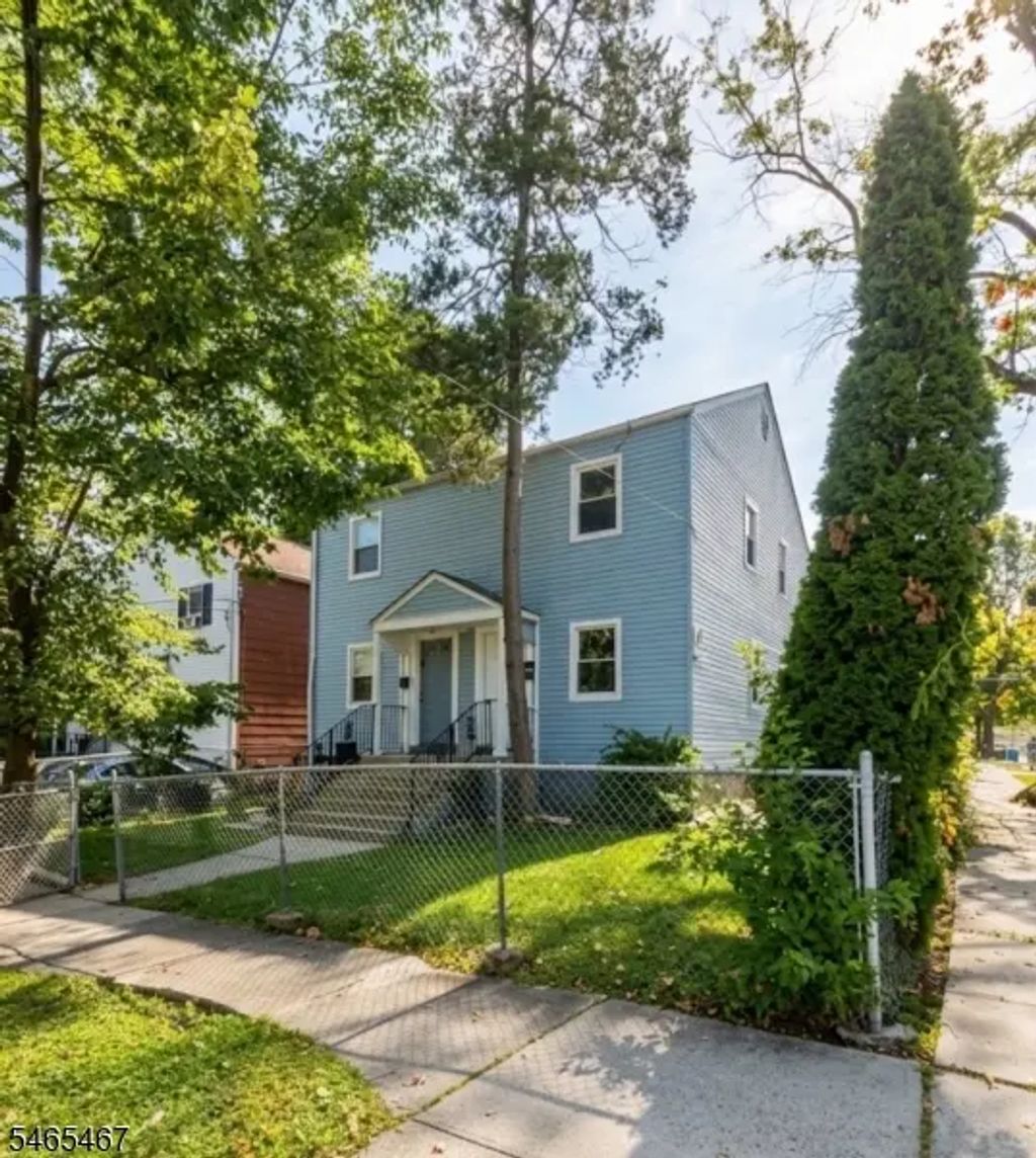 21-23 Evergreen Ave, Newark City