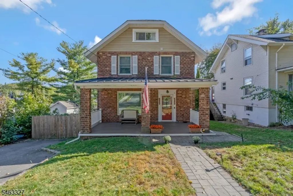 12 Essex Ave, Bernardsville Boro