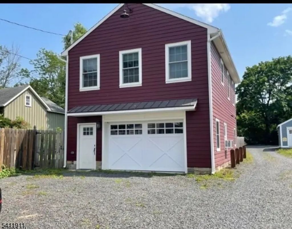 3 Church St, Tewksbury Twp.