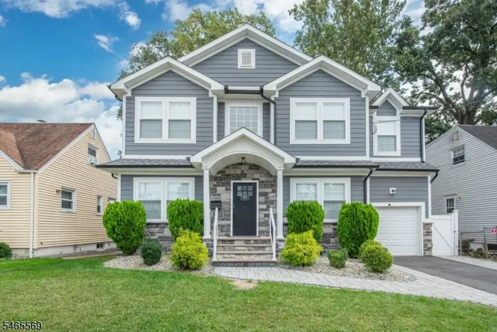 767 Hemlock Rd, Union Twp.