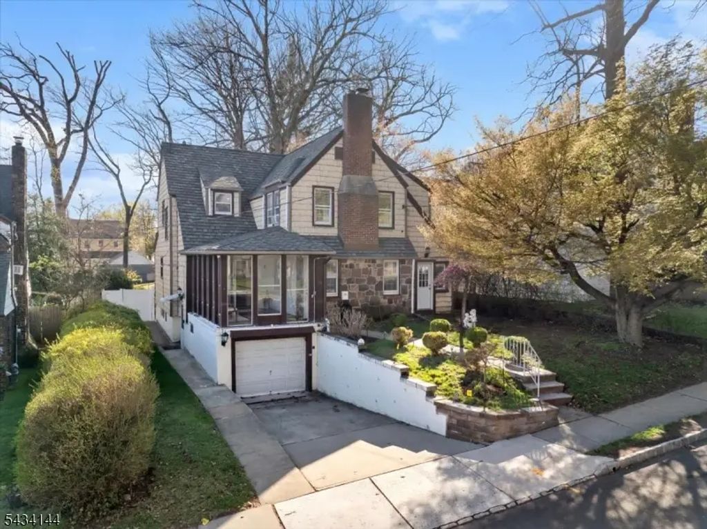 130 Mitchell St, West Orange Twp.
