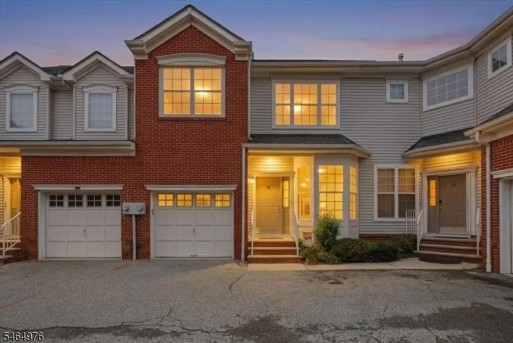 26 Gordon Cir, Parsippany-Troy Hills Twp.