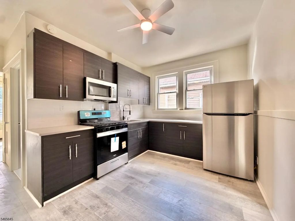 1054 Kilsyth Rd, Elizabeth City