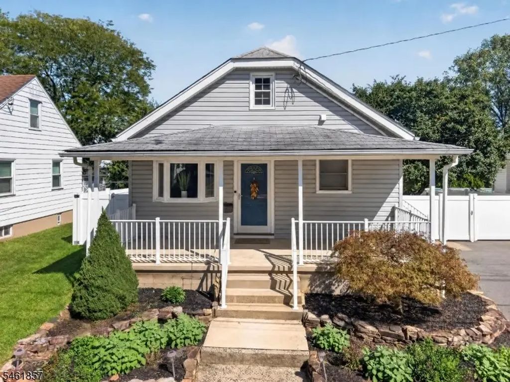 11 South 5th Avenue, Manville Boro