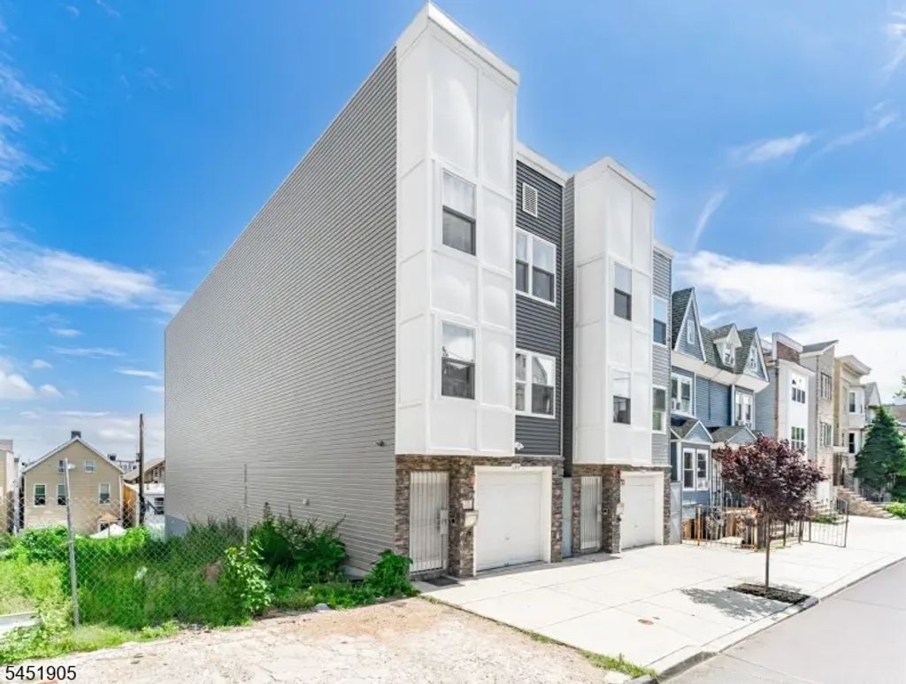 149 Mount Prospect Ave, Newark City