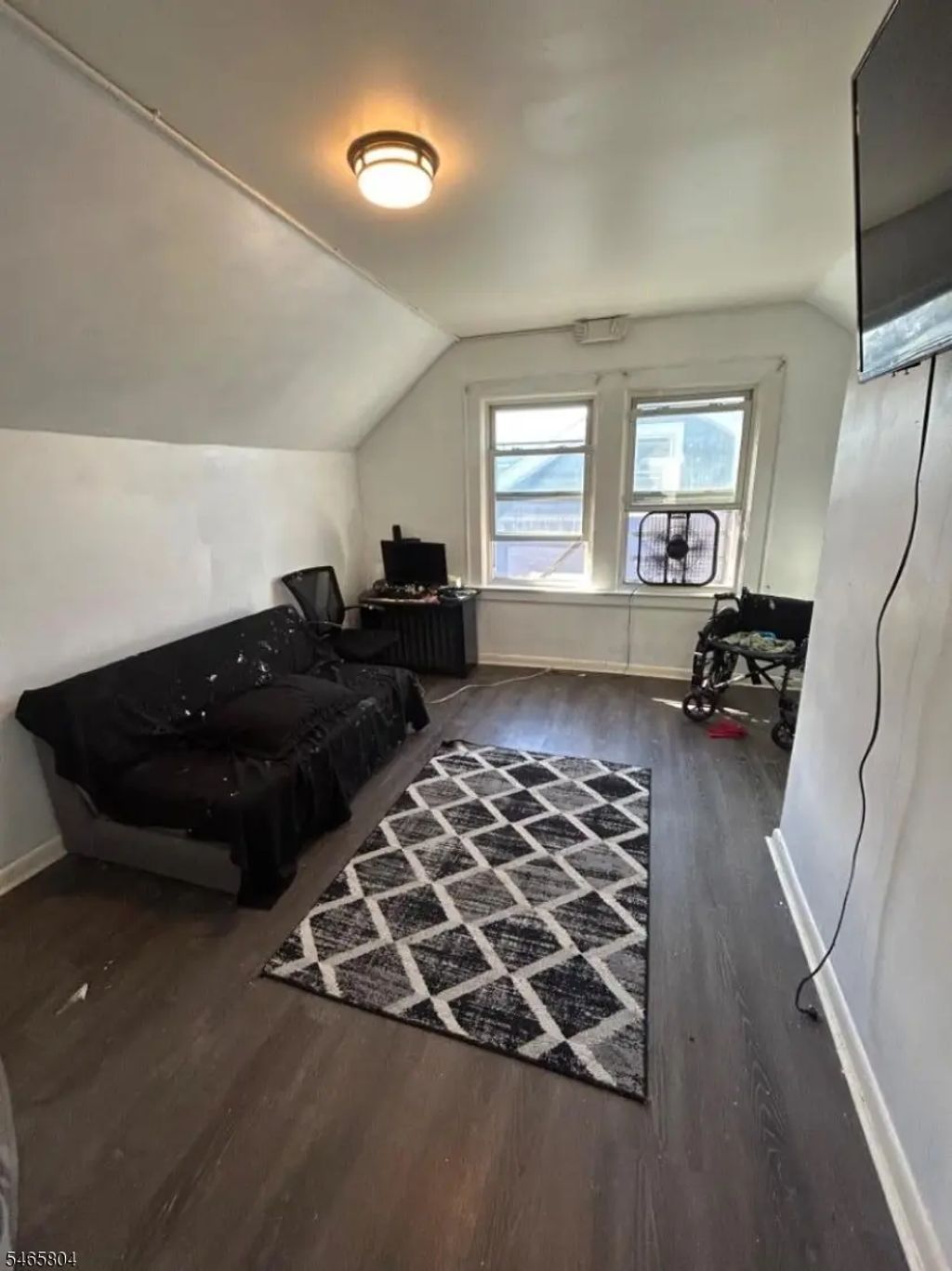 37 Peck Ave, Newark City