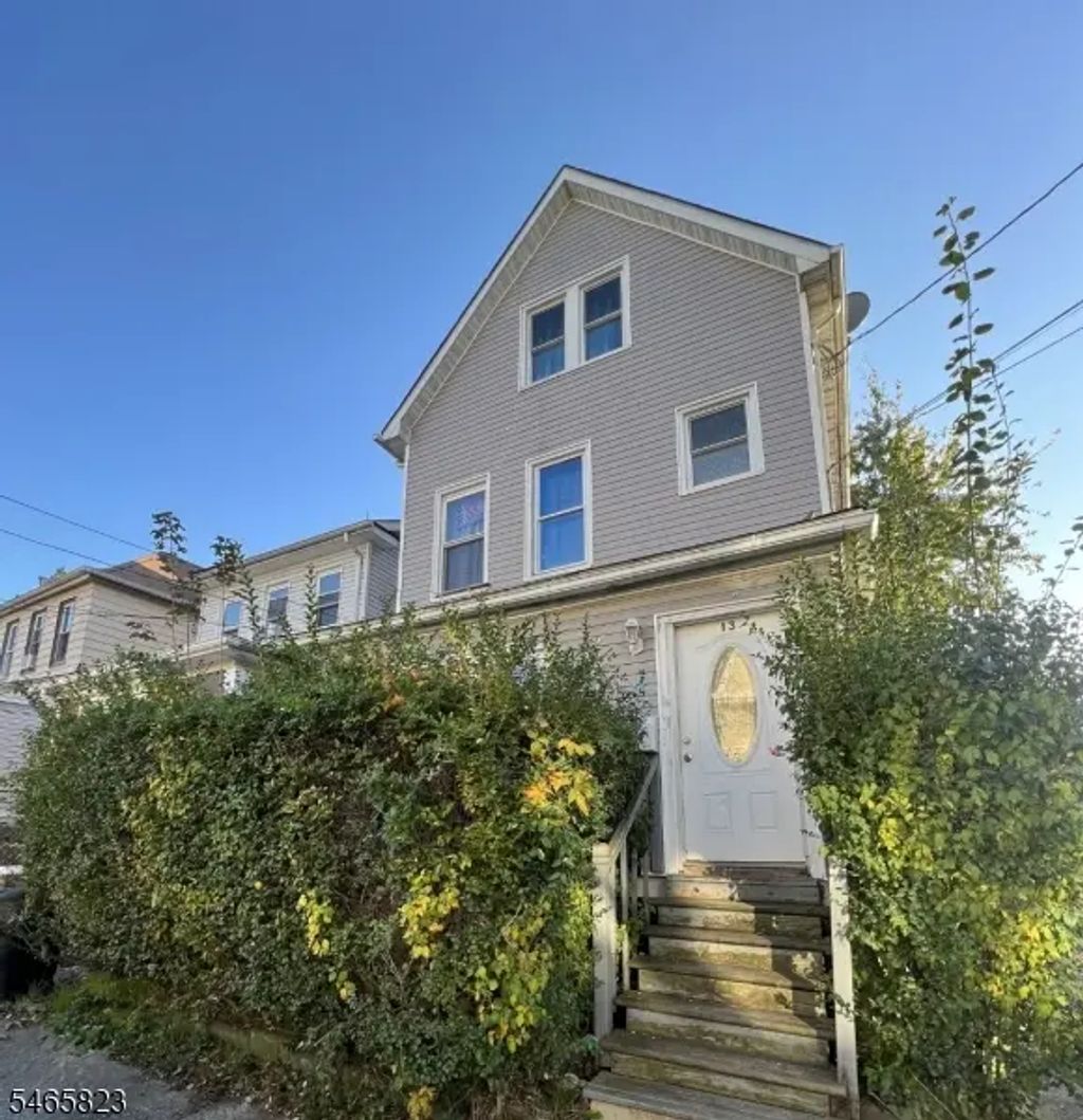 13 Garwood Pl, Irvington Twp.