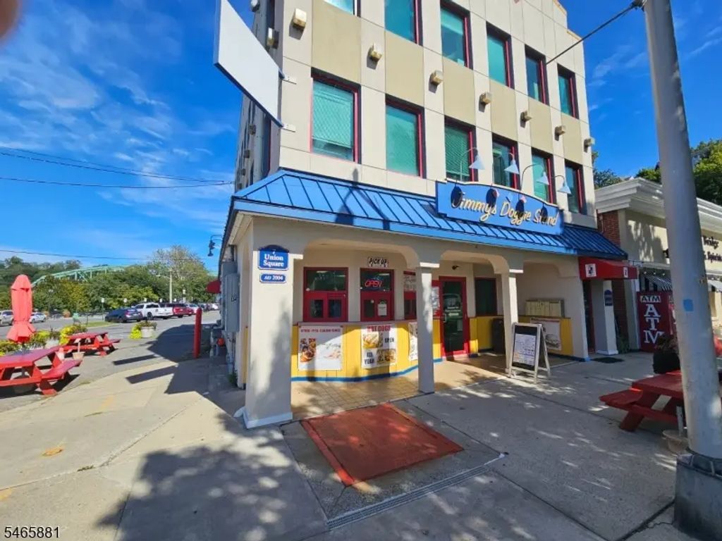7 Union Sq, Phillipsburg Town
