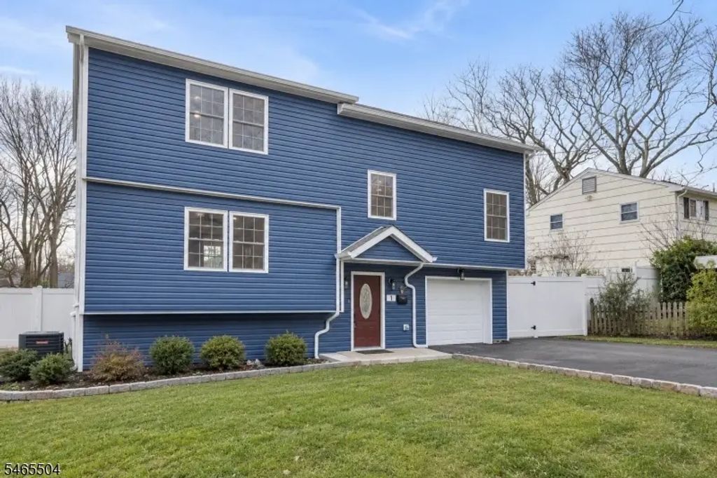 1 Kinderkamack Rd, Hillsdale Boro