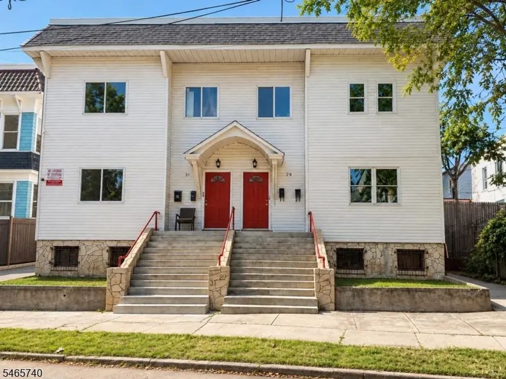 29 Goodwin Ave, Newark City