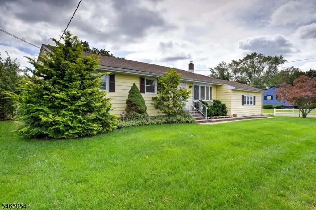129 Irvington Ave, Franklin Twp.