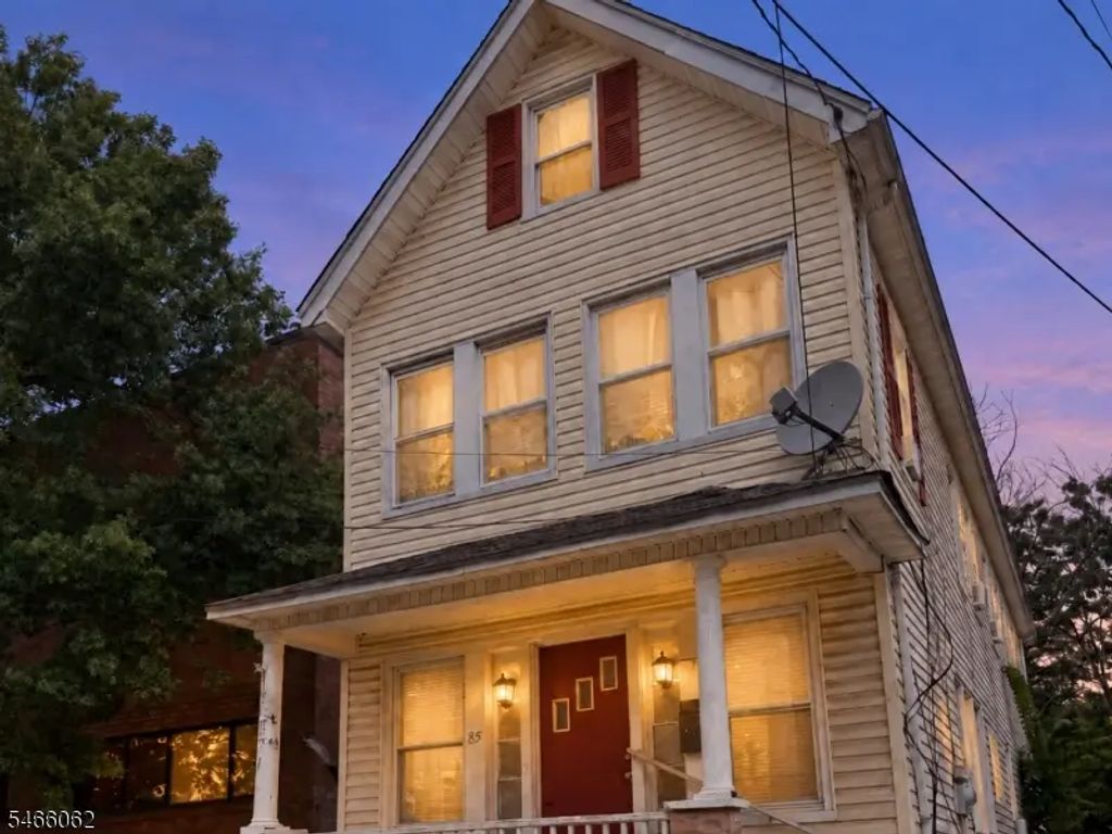 85 Veterans Memorial Dr, Somerville Boro