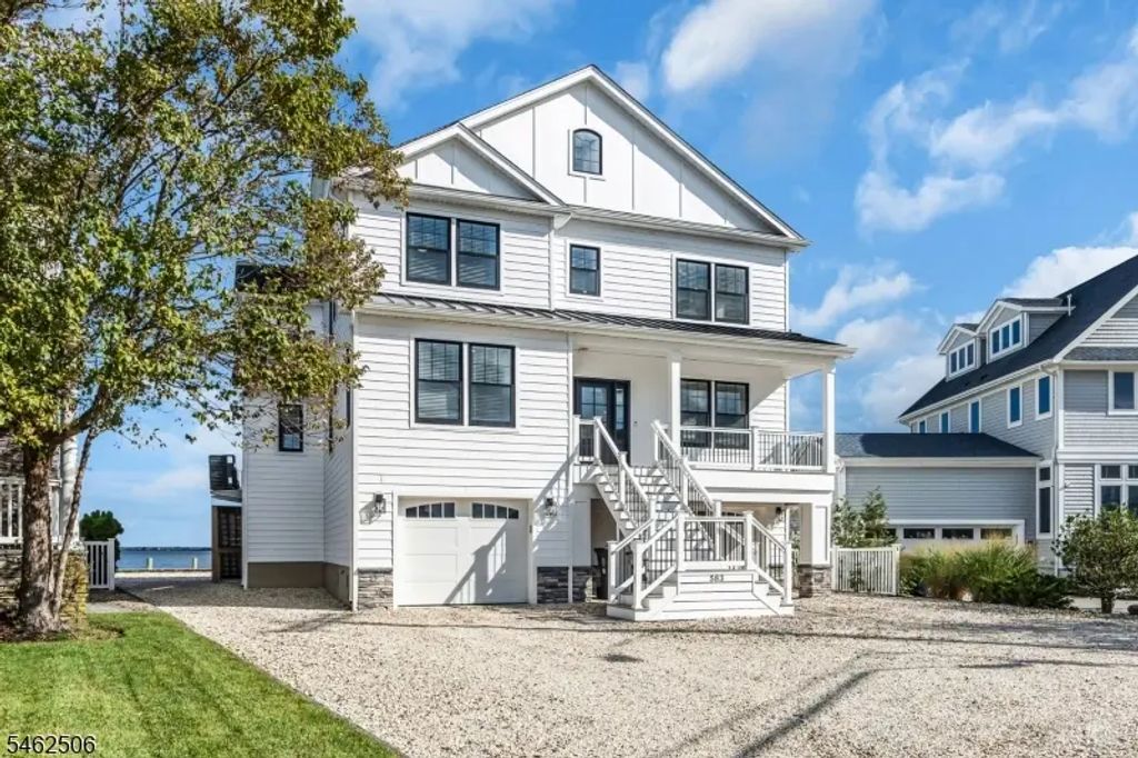 583 Bayview Dr, Toms River Township