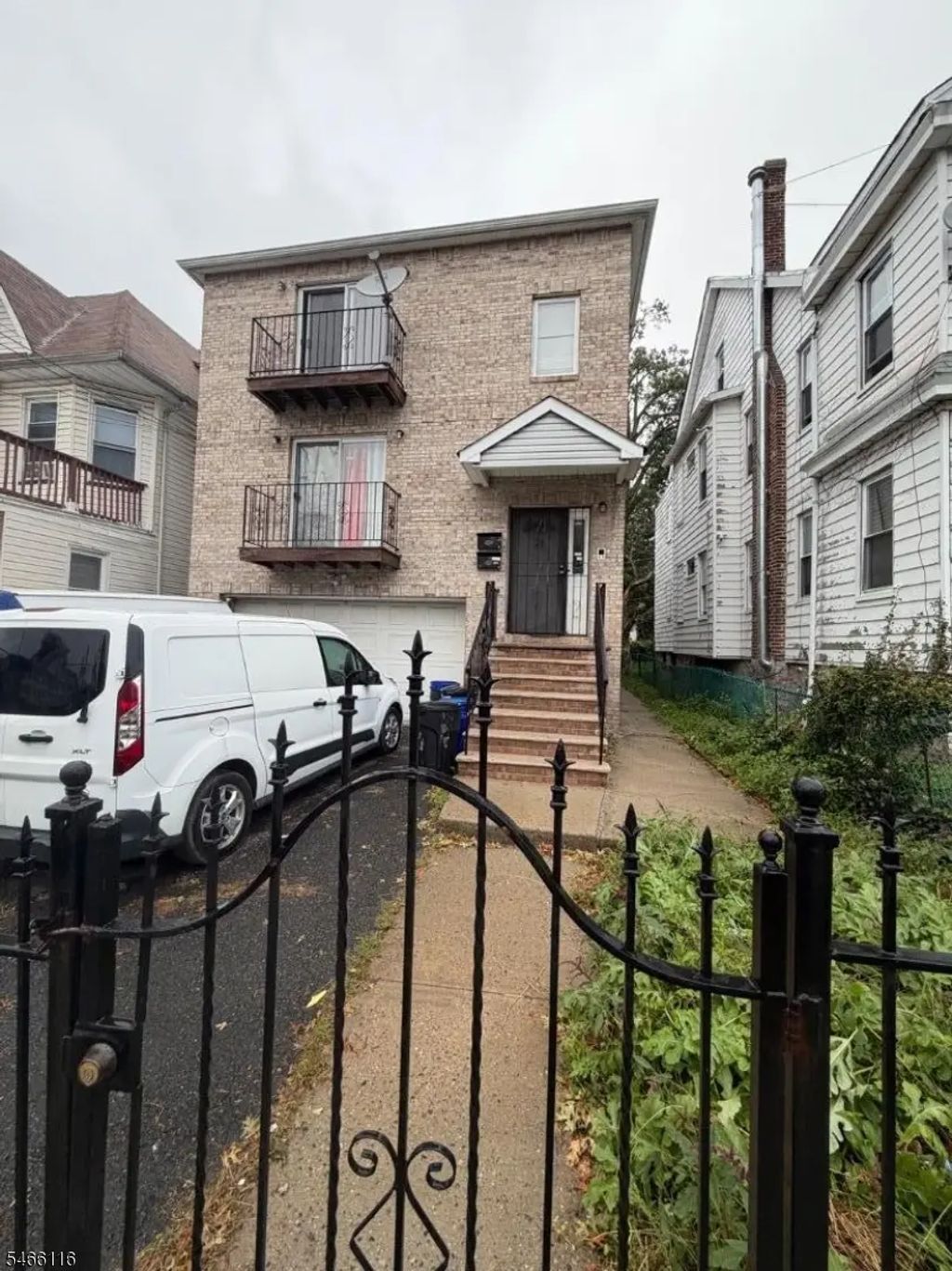 71 Mapes Ave, Newark City