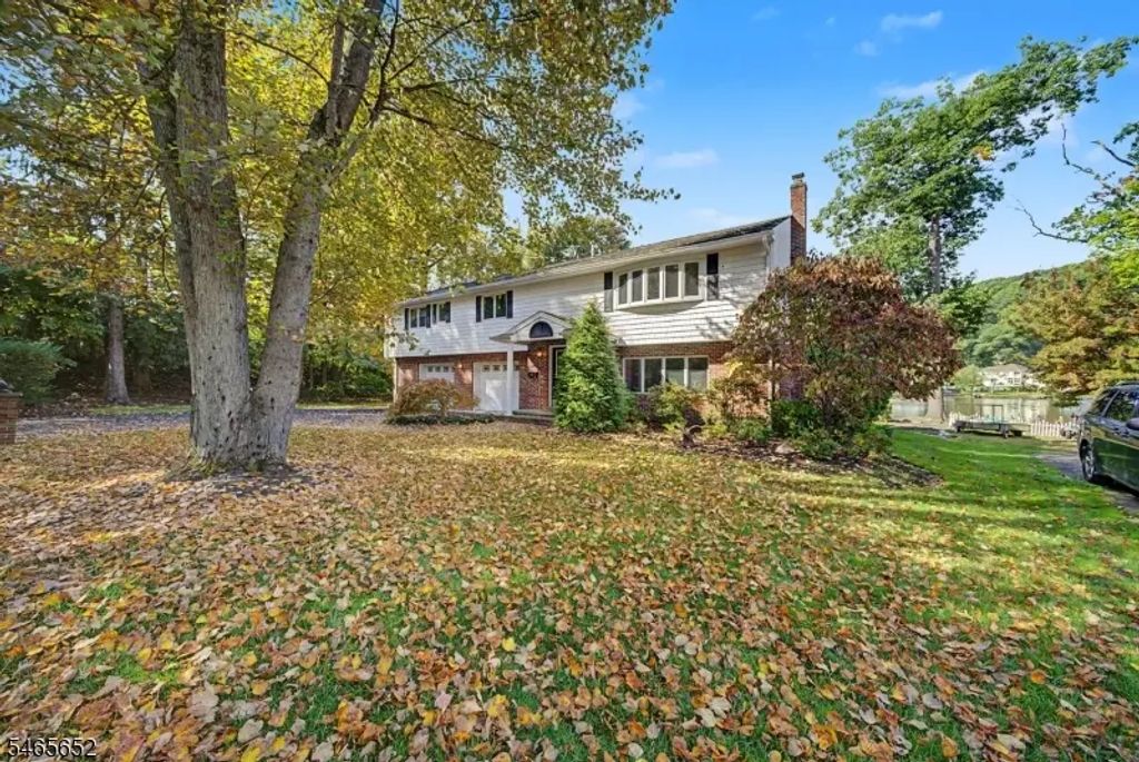 141 East Shore Rd, Denville Twp.