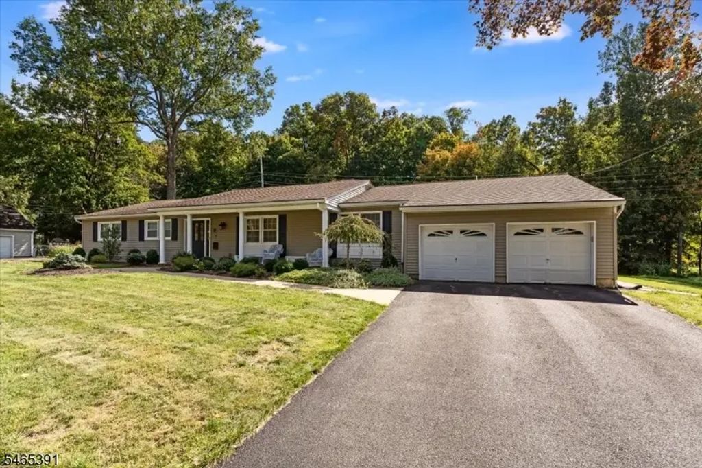 5 Beech Dr, Morris Plains Boro