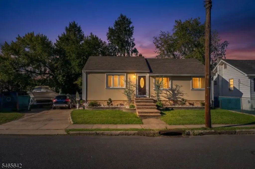 23 Radcliffe St, South River Boro