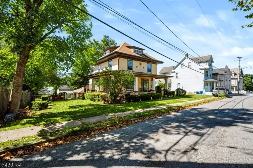 80 Chambers St, Phillipsburg Town
