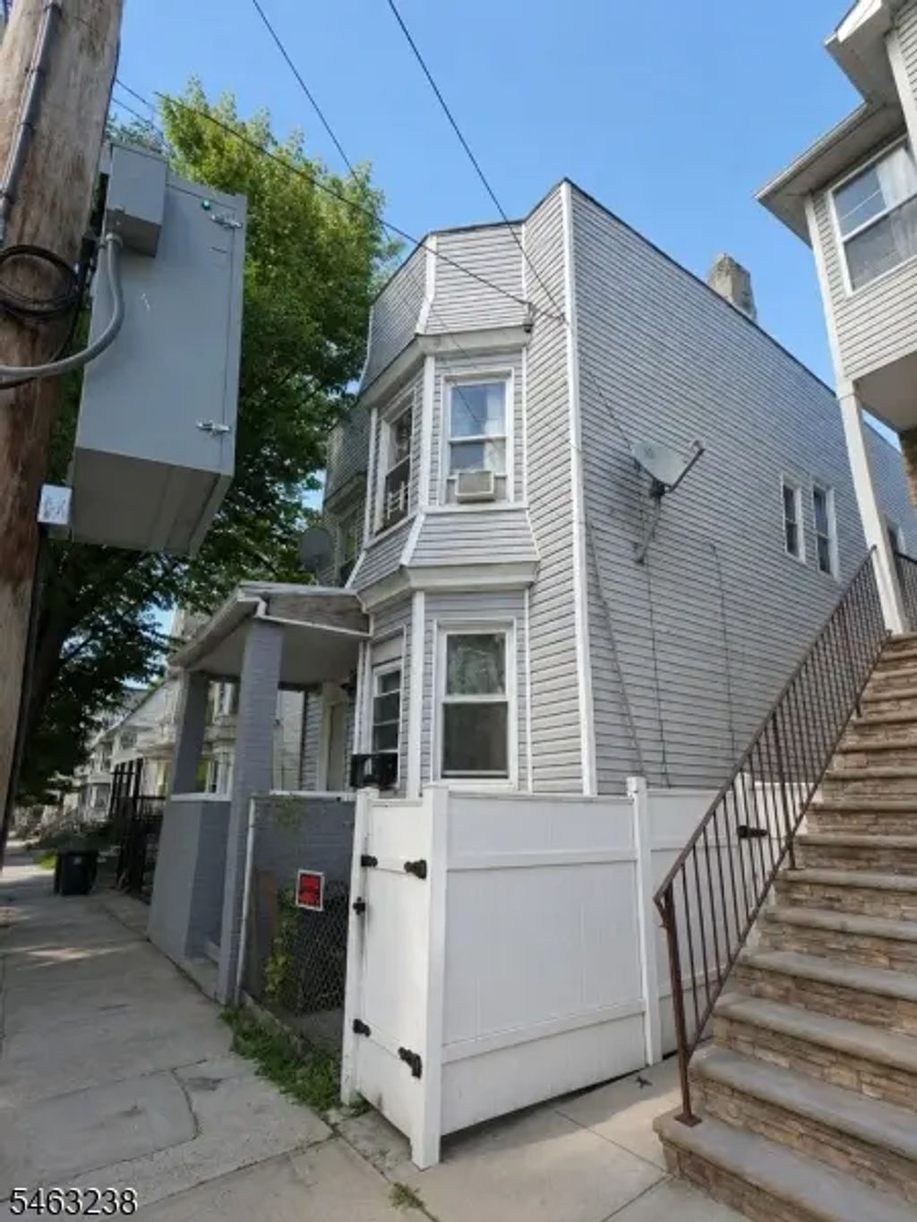 126 S 7th St, Newark City