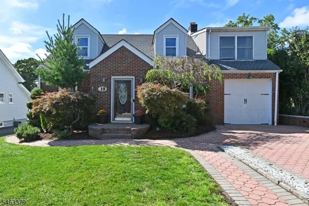 19 Orchard St, Nutley Twp.