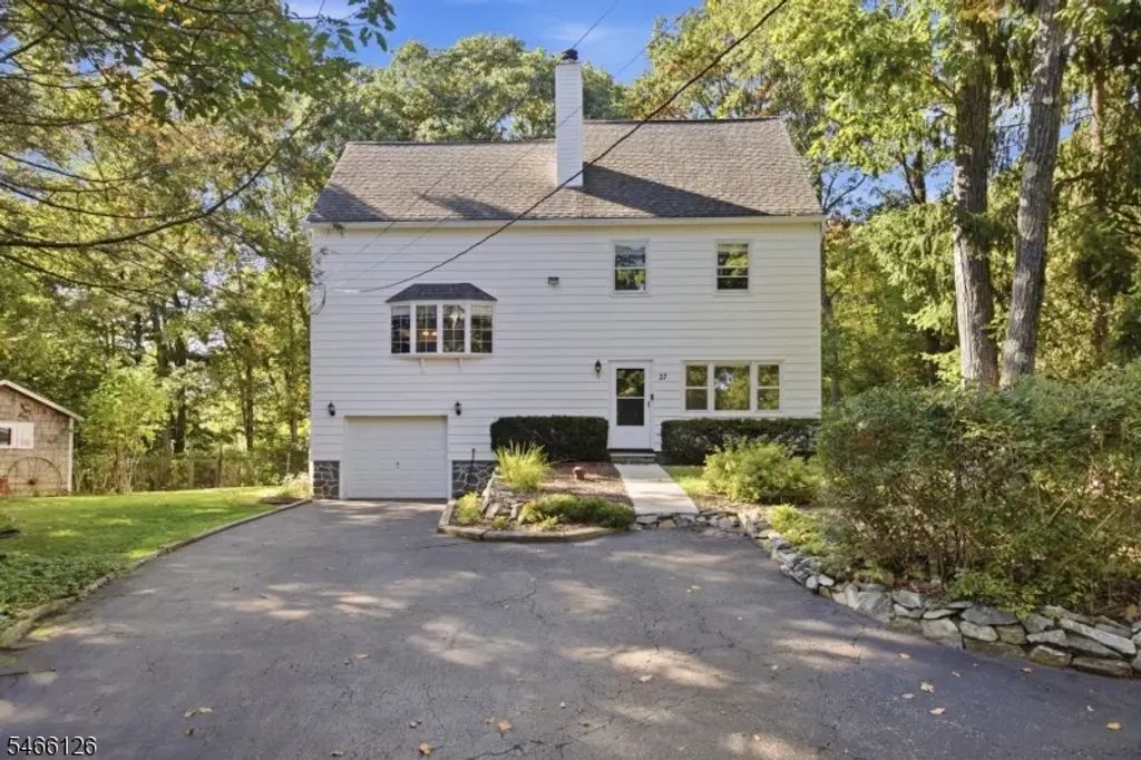 27 Hewitt Aka Garwood Rd, West Milford Twp.