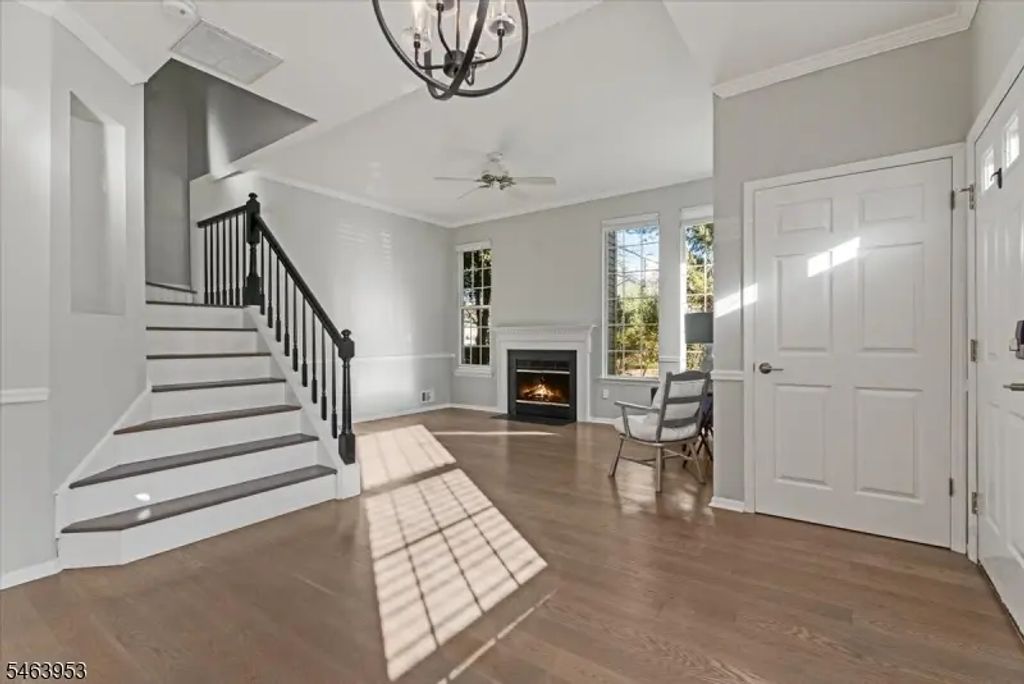 31 Witherspoon Ct, Morris Twp.